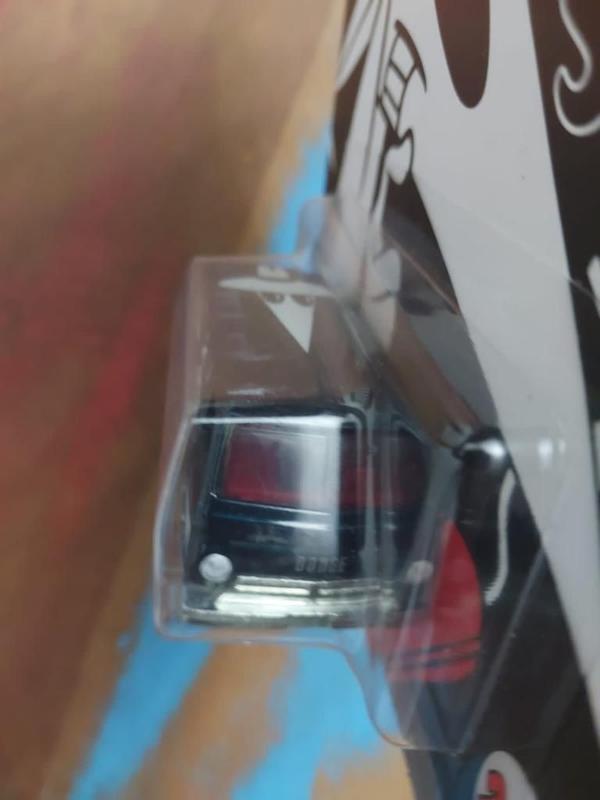 Hot Wheels Premium 66 Dodge A100 Spy Spy Black Mad Maganize